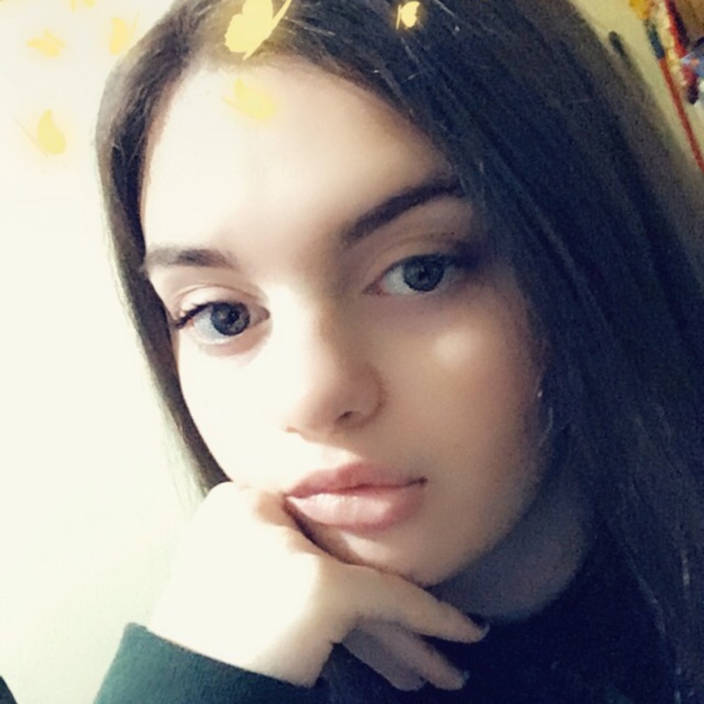 Meet your Posher, Torrie